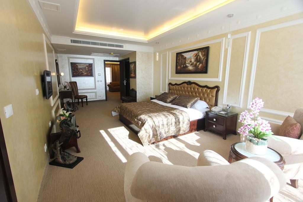 Elite Hotel & Spa Beirut Exterior photo
